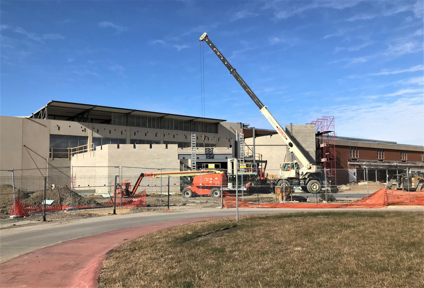 Fieldhouse construction at MCHS 1